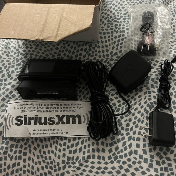 Brand new Sirius Xm Radio - Picture 2 of 4